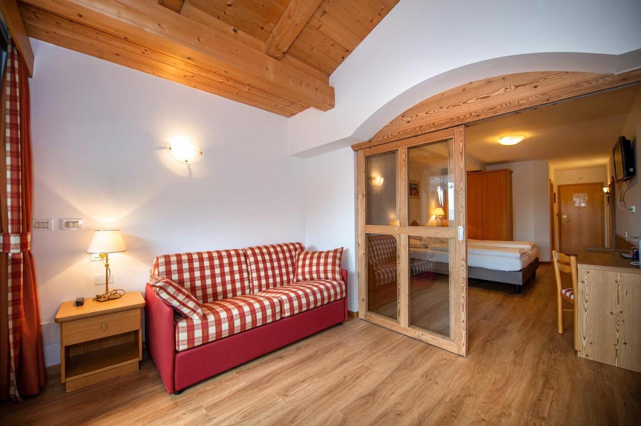 Astor Suites B&B Sëlva Buitenkant foto